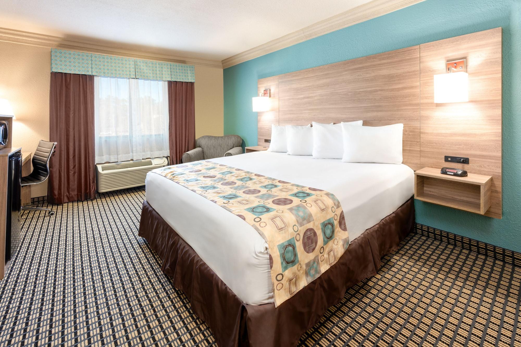 Hotel Ramada By Wyndham Houston Intercontinental Airport South Esterno foto